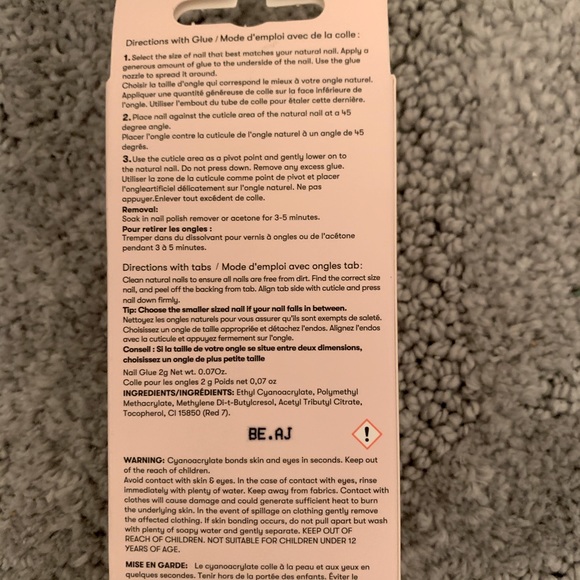 Quo brand Faux/ Fake Press-on Nails. Dusty rose color. Brand new in package. - Picture 2 of 2